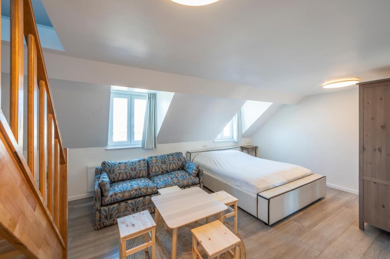 M&F Sweet In Grey Apartment Вилворд Екстериор снимка